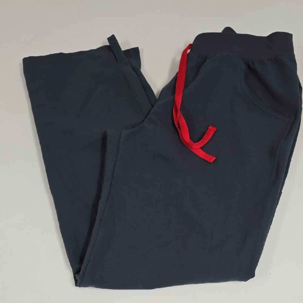 High WaistedHigh Waisted Livingston Basic Scrub Pants - Picture 2 of 9